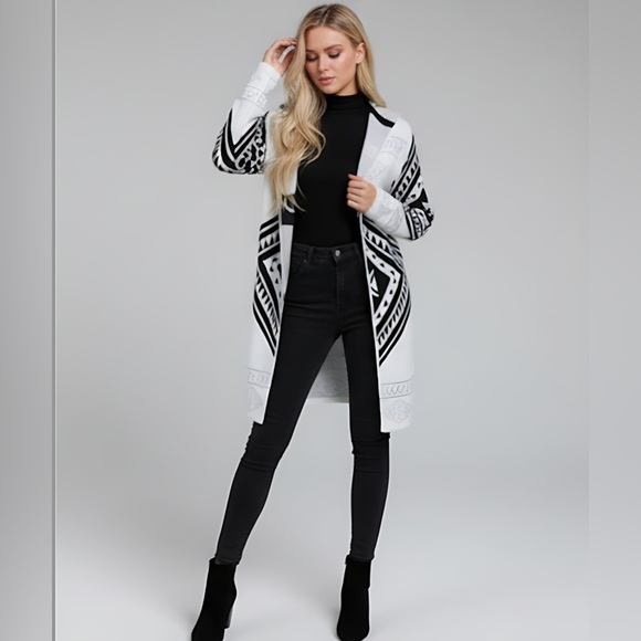 Geo Pattern Open Front Hooded Cardigan - Picture 3 of 10